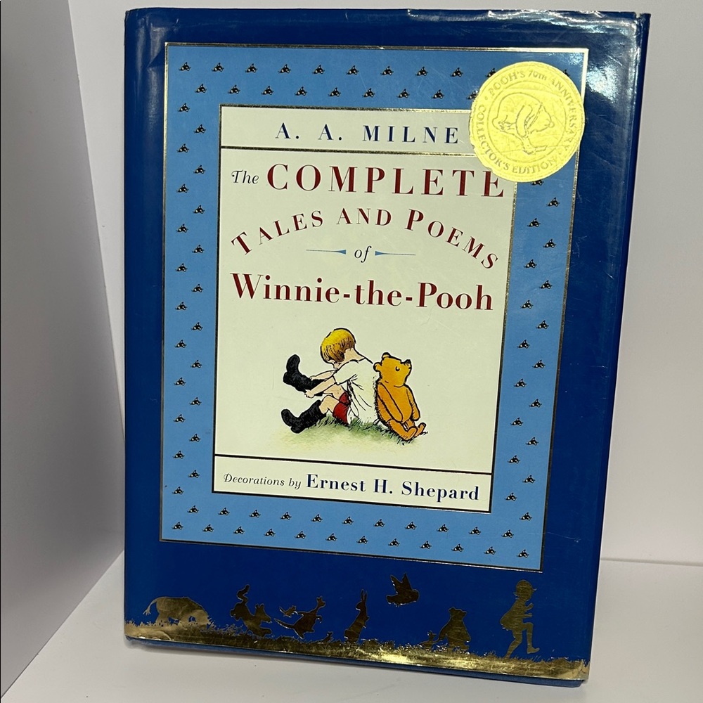 The Complete Tales and Poems of Winnie-the-Pooh Book Vintage A. A. Milne